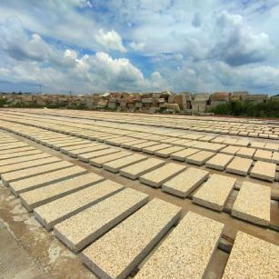 商丘 黄金麻荔枝面花岗岩石材地铺石防护中