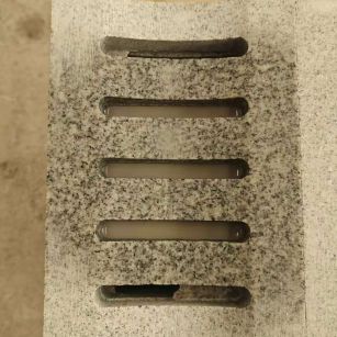 商丘 芝麻白拉丝面花岗岩U型开槽排水槽