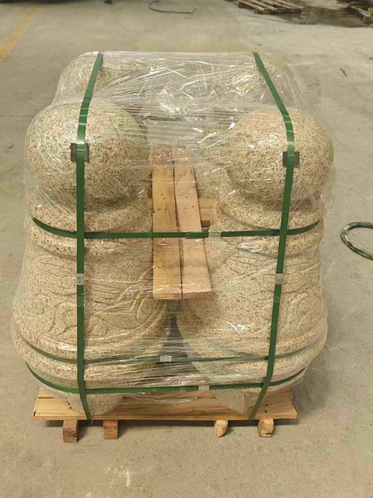 商丘 黄金麻异形定制雕花——棒棒糖挡车柱