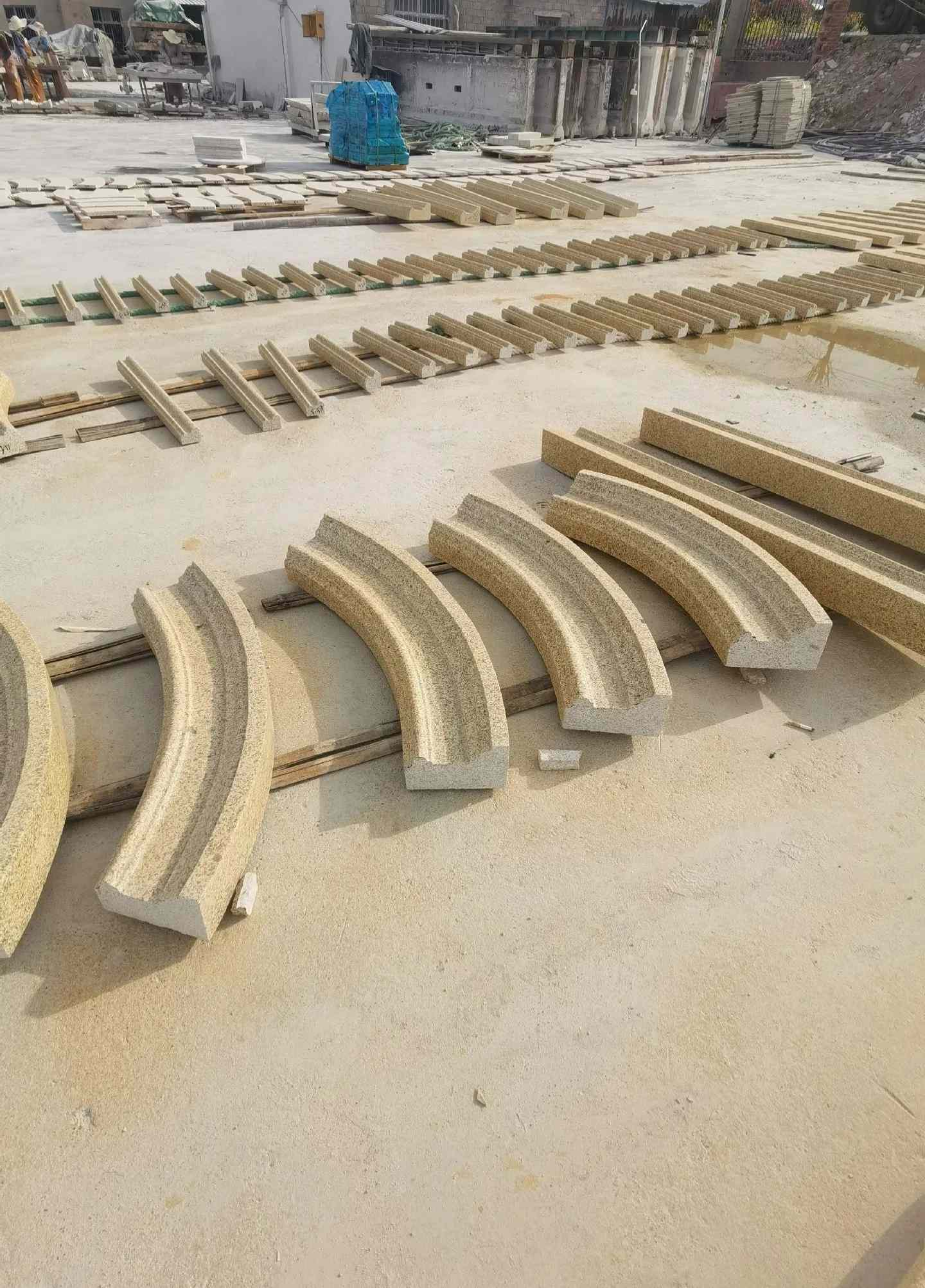 商丘 黄金麻花岗岩别墅线条