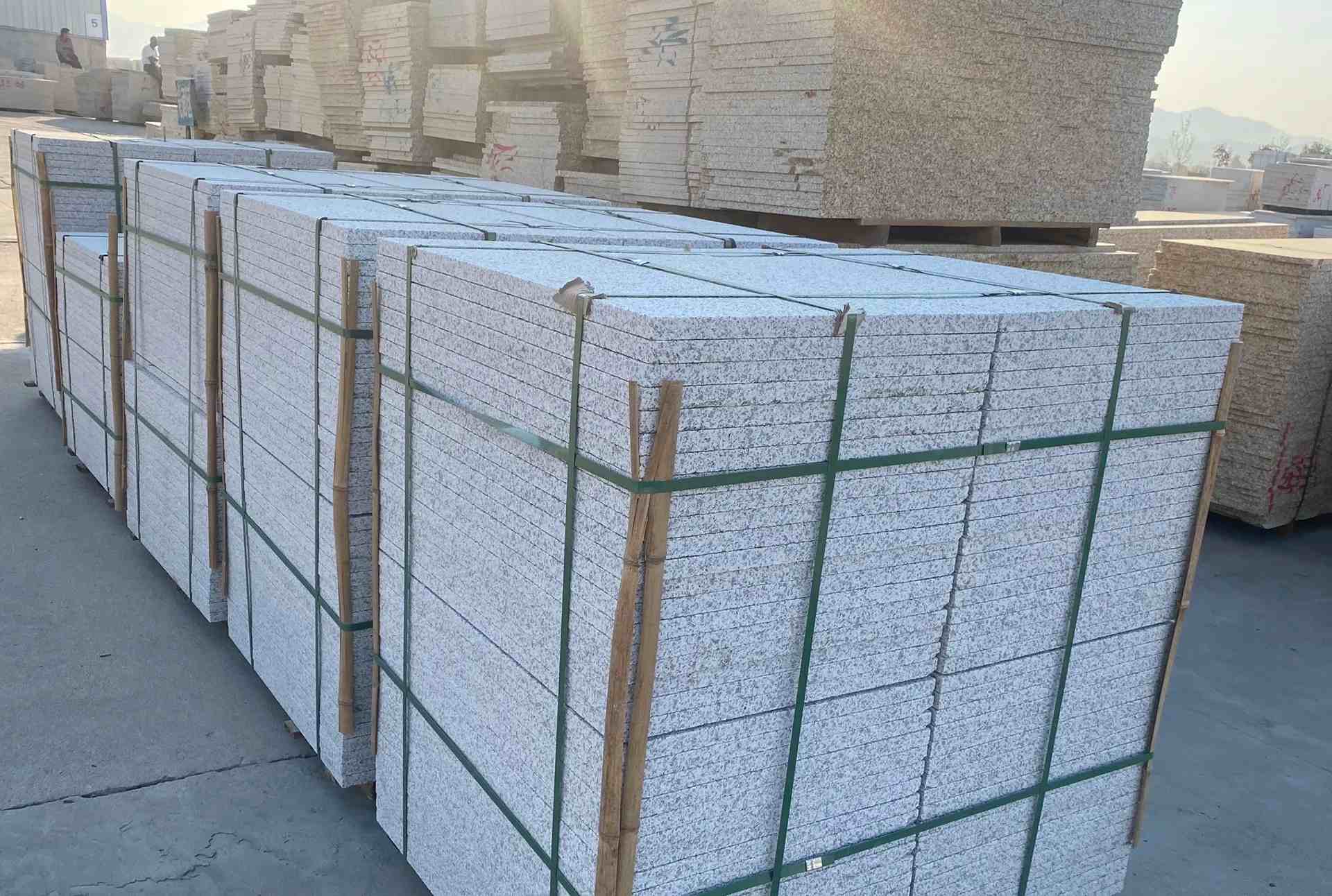 商丘 白麻花岗岩荔枝面地铺石