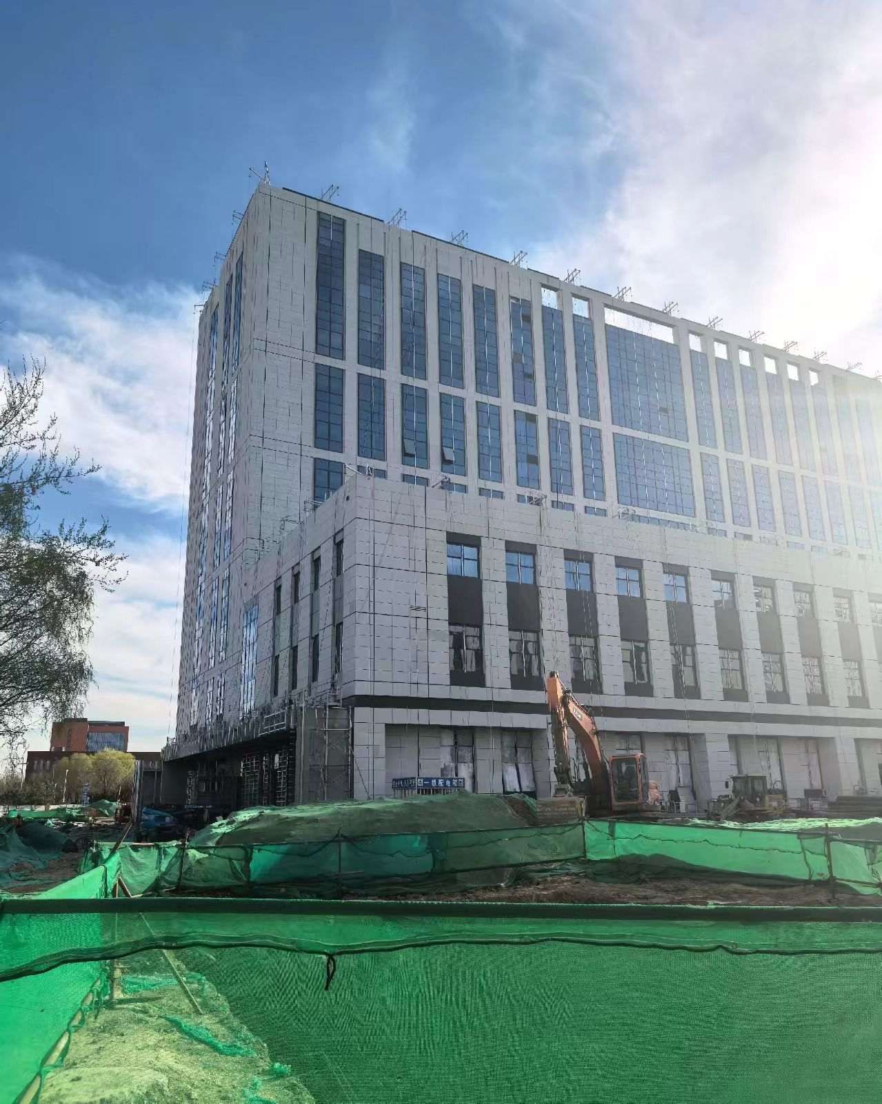 商丘 白麻花岗岩石材外墙干挂