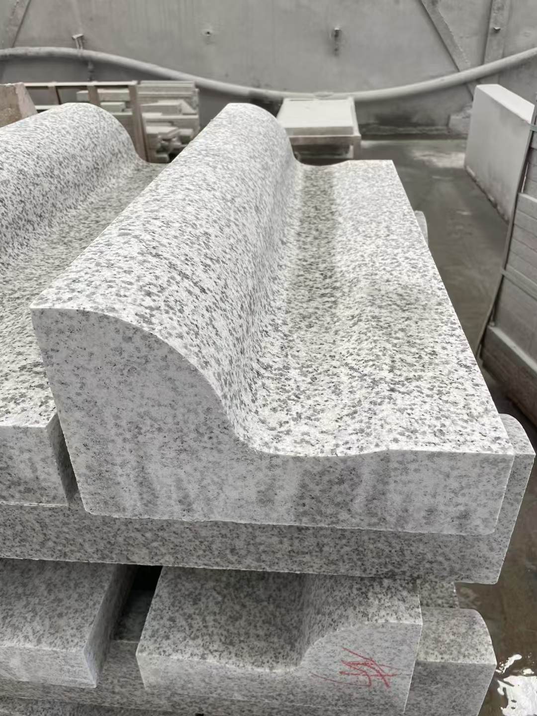 商丘 白麻花岗岩S型路沿石，路侧石，马路牙子等